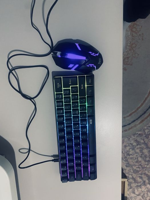 продам клаву и мышь и переходник