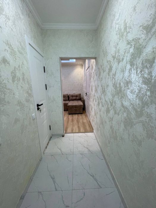 Чилонзор 9 Медиапарк 2^3 хонали квартира сотилади