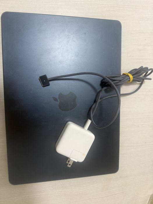 Macbook купленный в США