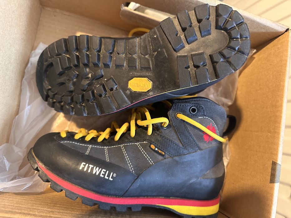 Bocanci trekking fitwell 38