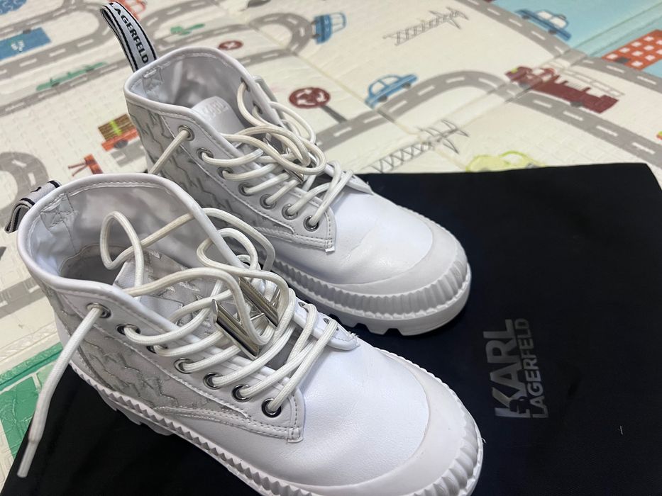 Дамски боти Karl Lagerfeld,