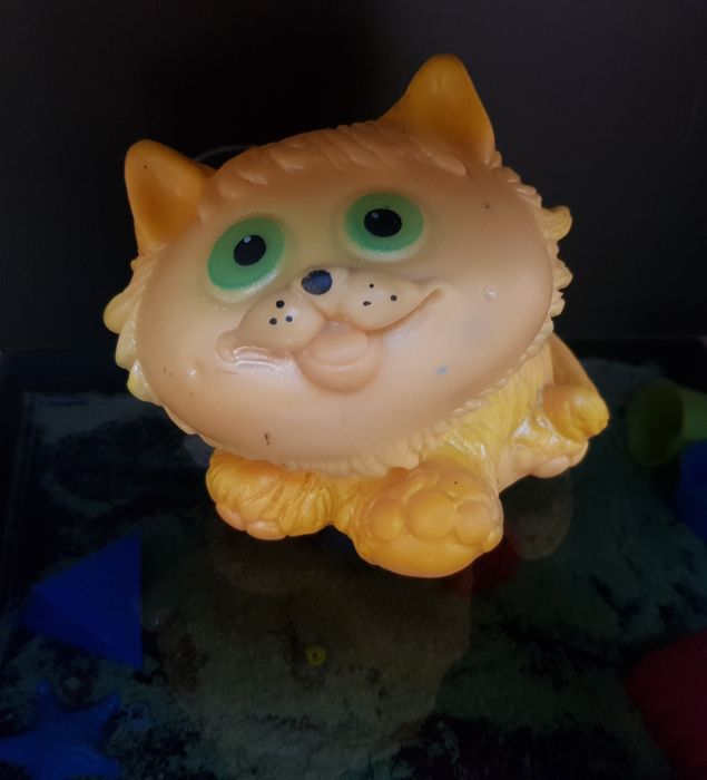 Игрушки резиновые