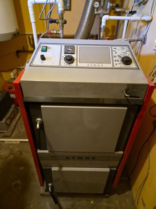 Vand centrala pe lemne cu gazificare