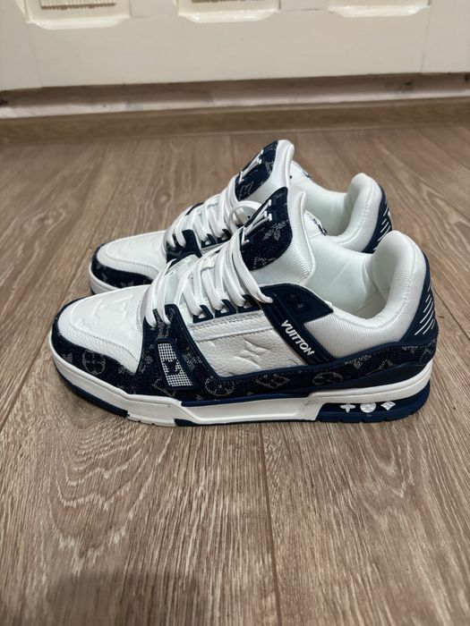 Lv trainer albastri
