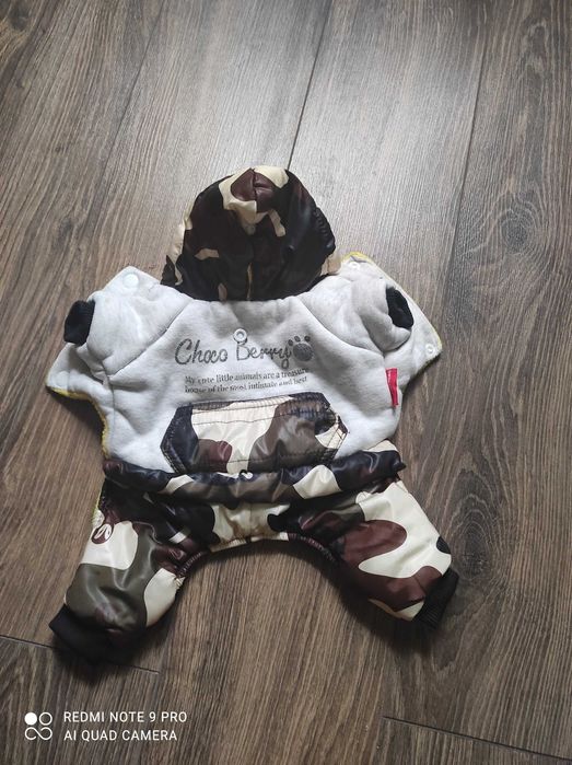 продам одежду ( куртрку) для собачки