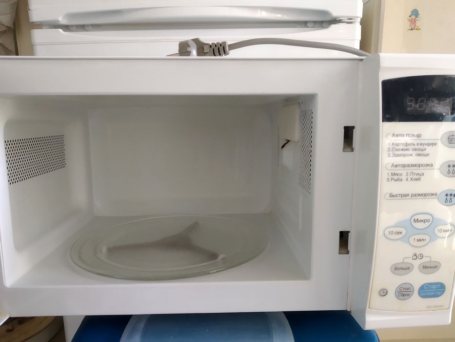 Микроволновая печь LG