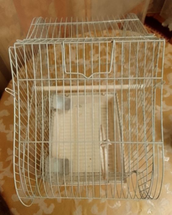 Клетка для попугая