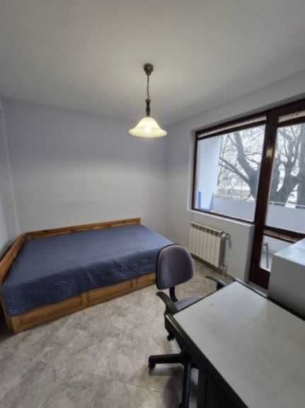 Дава се под наем Тристаен апартамент в София, Банишора - 65 кв.м за 627.3 € - Снимка #2