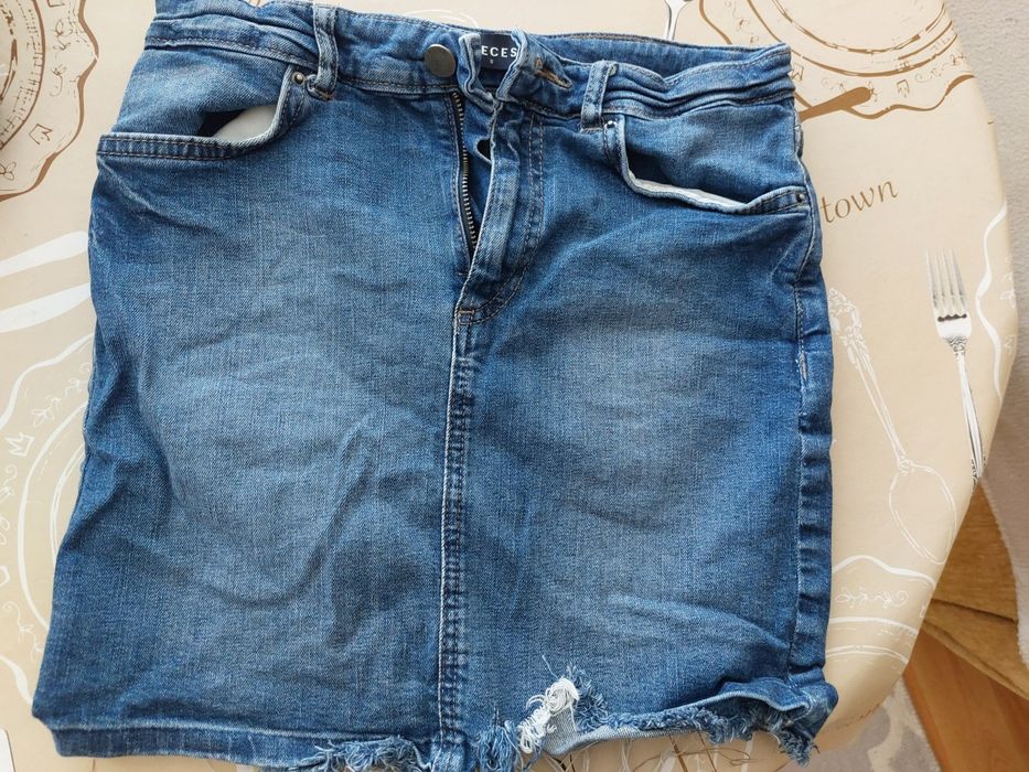 Дамски къси панталони