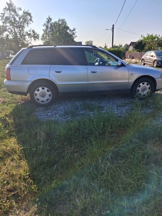 Vând Audi A4 B5 din anul 2000