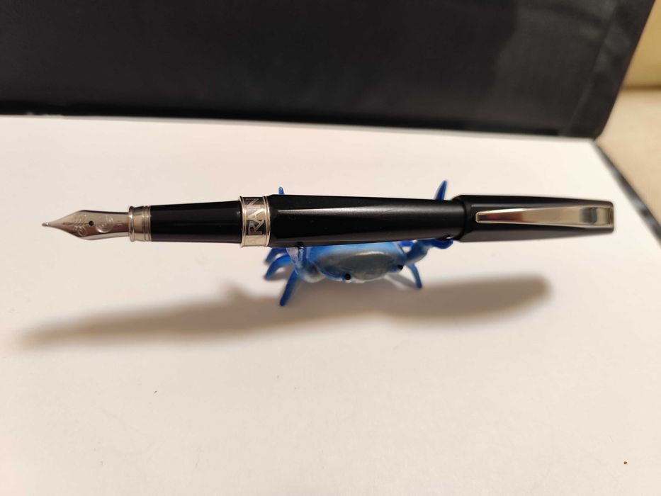 Писалка Caran d’Ache Dunas