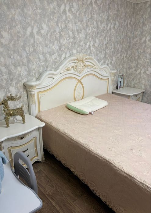 Продам спальный гарнитур Джоконда