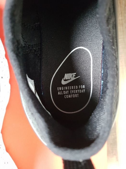 Adidasi tenisi bascheti Nike Aptare noi in cutie, marime 38,5