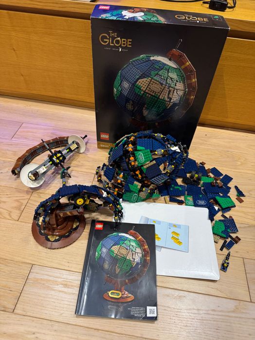 LEGO Ideas - Глобус (The Globe) 21332