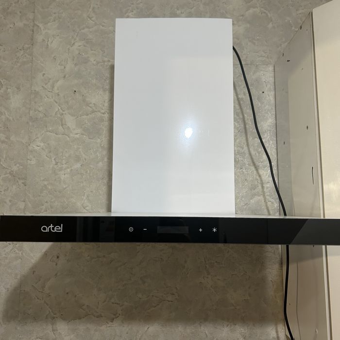 Вытяжка в отличном состояний