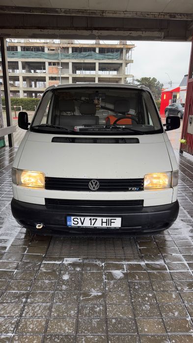 VW Transporter 4