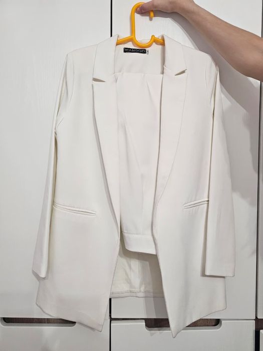 Продам комлект костюм