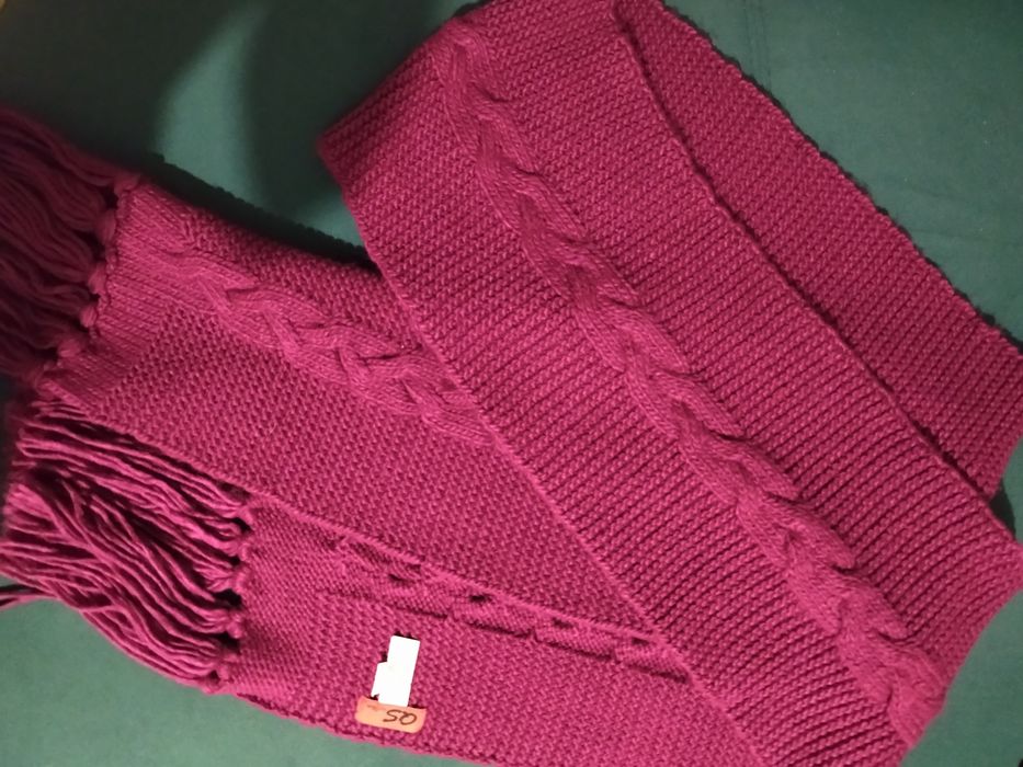 Новый шарф бордовый