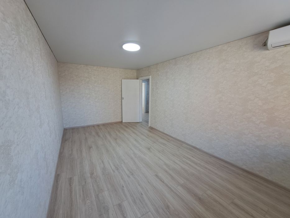 Продается трехкомнатная квартира