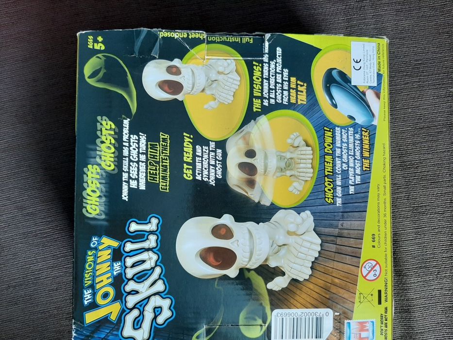 Vand jucărie jonny the skull