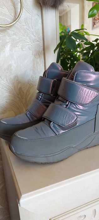 Зимние дутыши. Размер 37