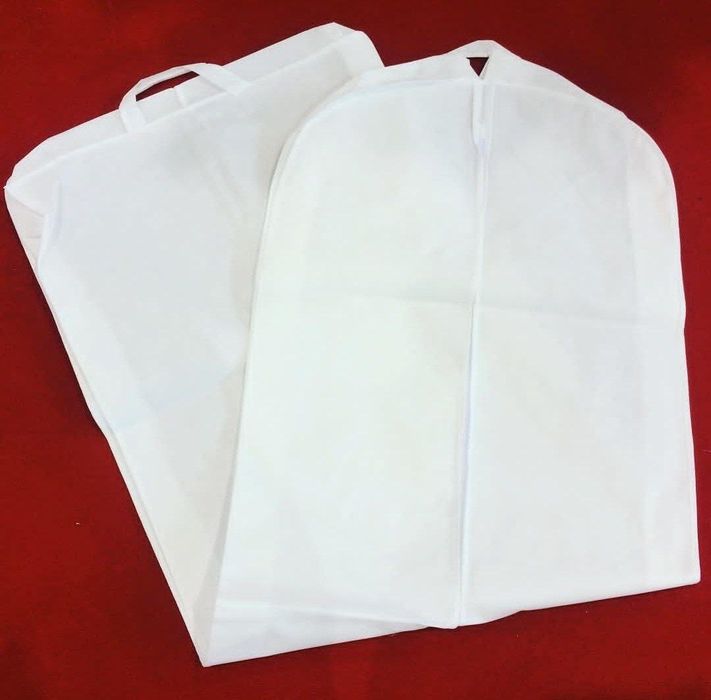 Чехол для хранения одежды  порядок в гардеробе!