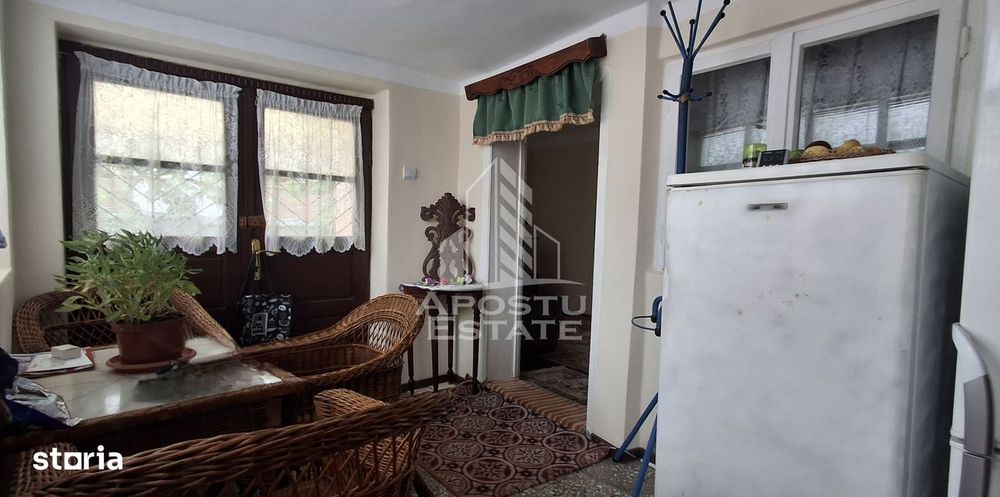 Casa 4 camere,Teren 360 mp Micalaca Garaj, Gradin