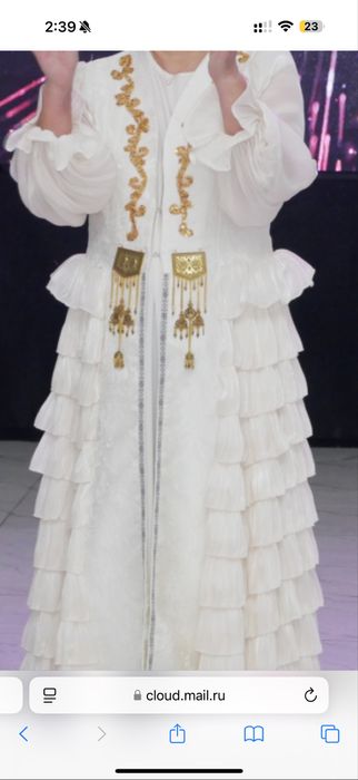 Продам платье новое