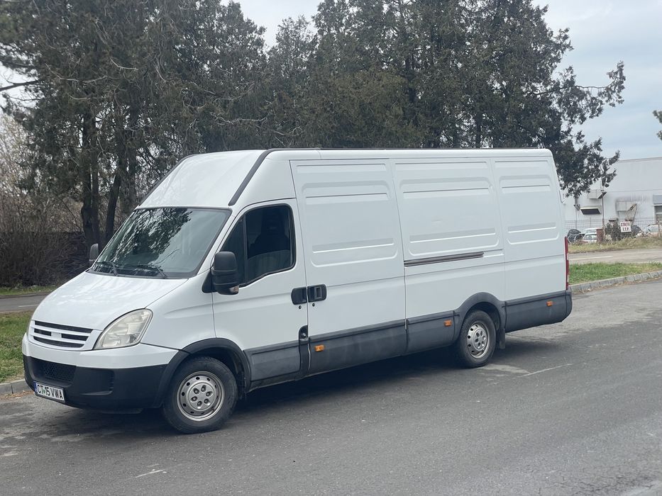 Iveco Daily•2.3 DieselHPT•2011• 3.5T•ExtraLung•Rate•Finantare•Variante