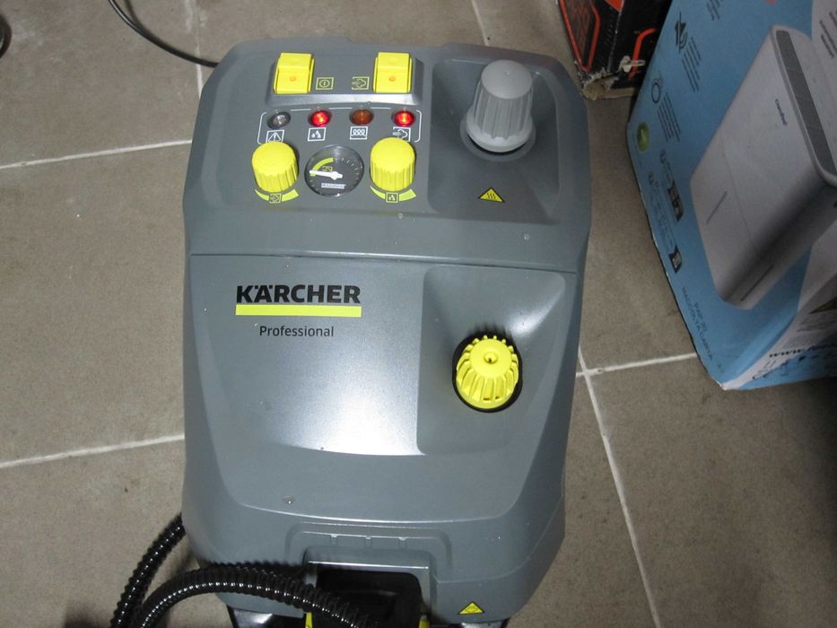 Aparat de curățat cu abur Karcher Professional SG 4/4 1.092 – 104.0