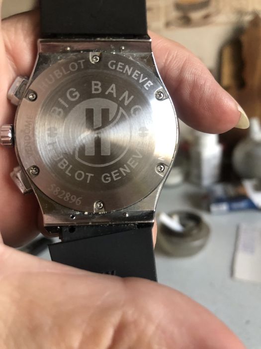 Часы HUBLOT наручные