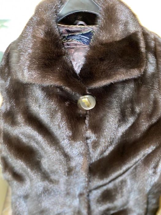 Продаётся шуба норковая новая длинная