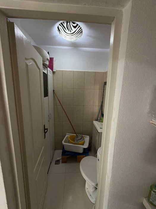 Vând afacere la cheie INCLUSIV Dreptul de proprietate pe spatiu comercial.
