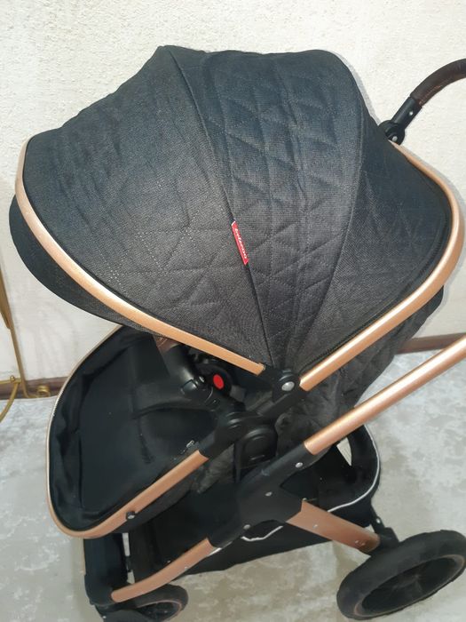 Продам  дешево коляску, покупали за 75тыс