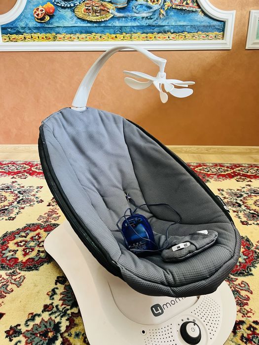 Качеля 4Moms MamaRoo4 белый