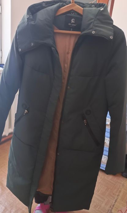 Продам женскую зимнюю куртку, р 46-48