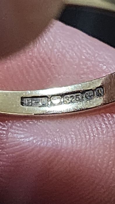 Inel aur 9k cu diamant natural