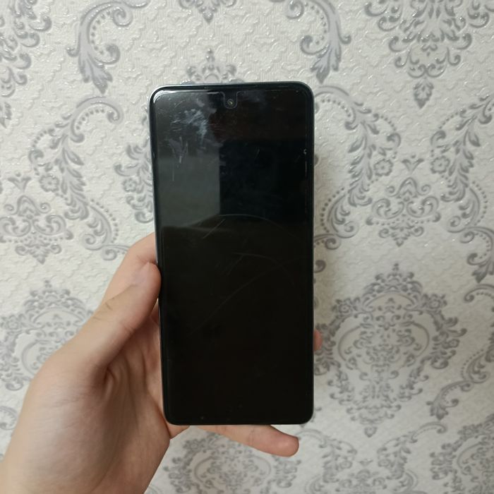 Продам смартфон Tecno Pova 5 Pro 5G