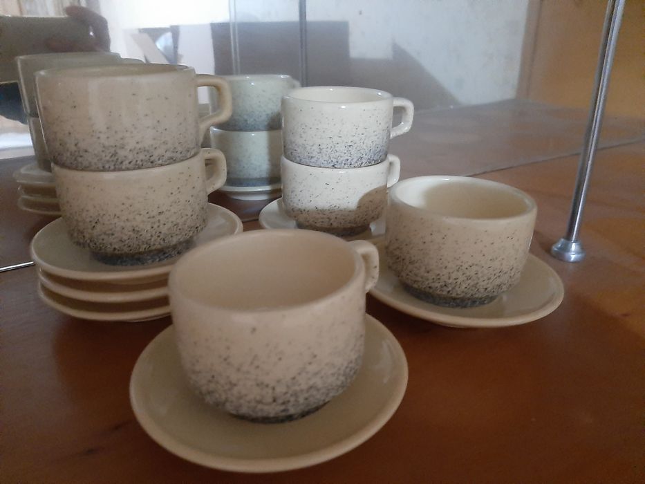 Комплект  чашки за кафе с чинийки, 12 бр.