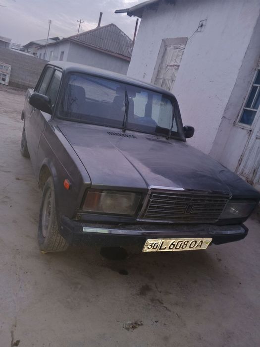vaz 21 07 sotiladi 1999 yil