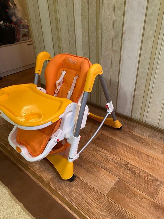 Продам детский стульчик для кормления
