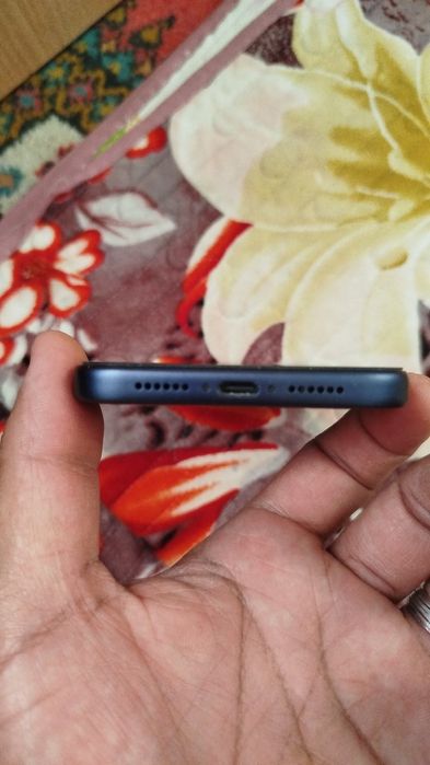 Айфон 17про мах продам