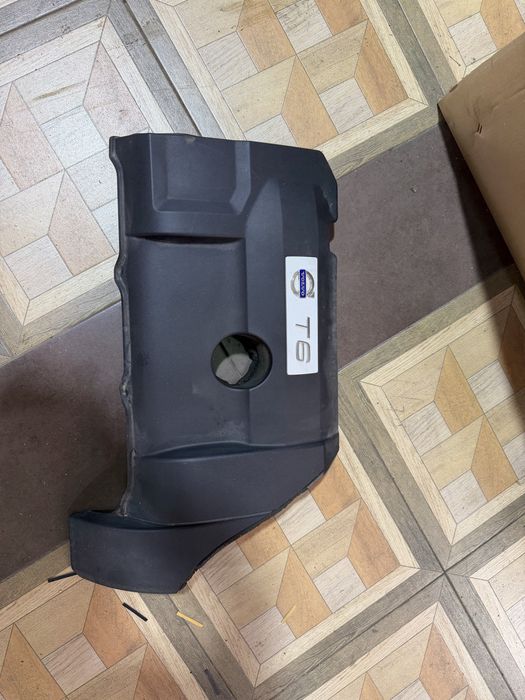 Кора за двигател волво V60