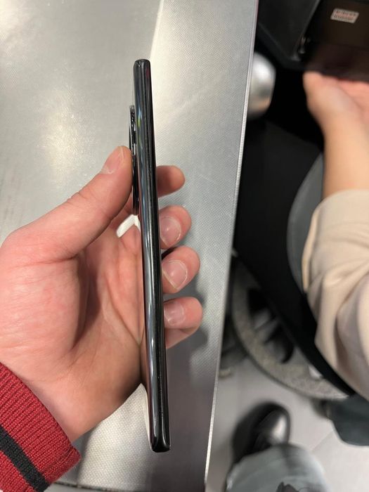 Хонор Х9 смартфон