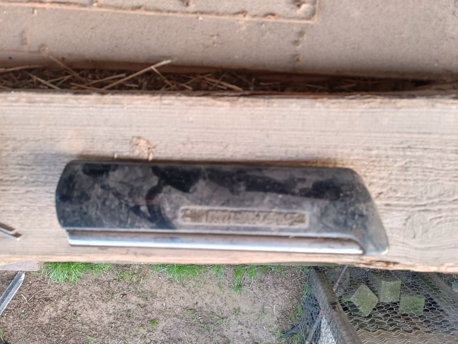 Запчасть для мерседес w210