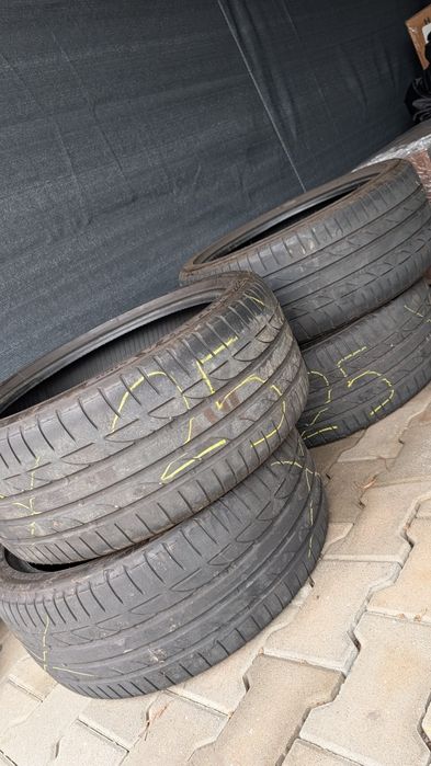 4x Cauciuri vară Bridgestone Potenza S001 235/40 R19 96Y - DOAR ridicare personală