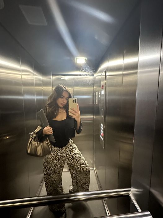 Стилна чанта от естествена кожа