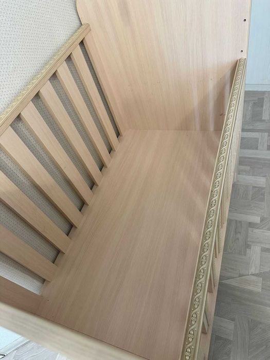 Продам детскую кроватку