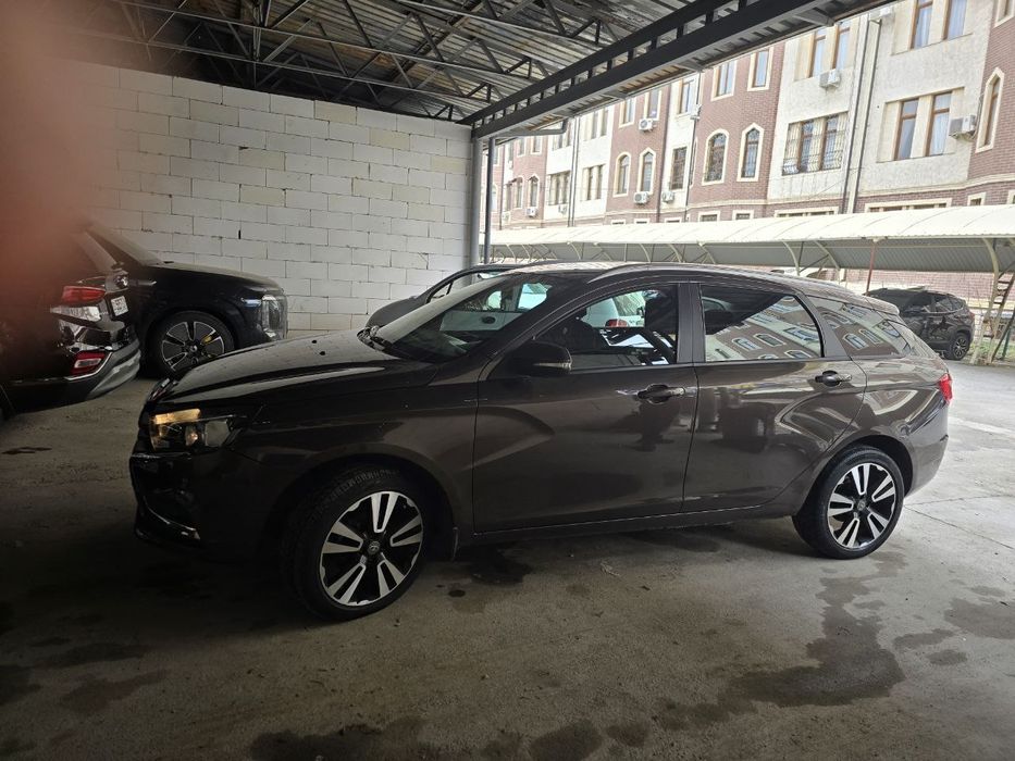 Лада Веста универсал