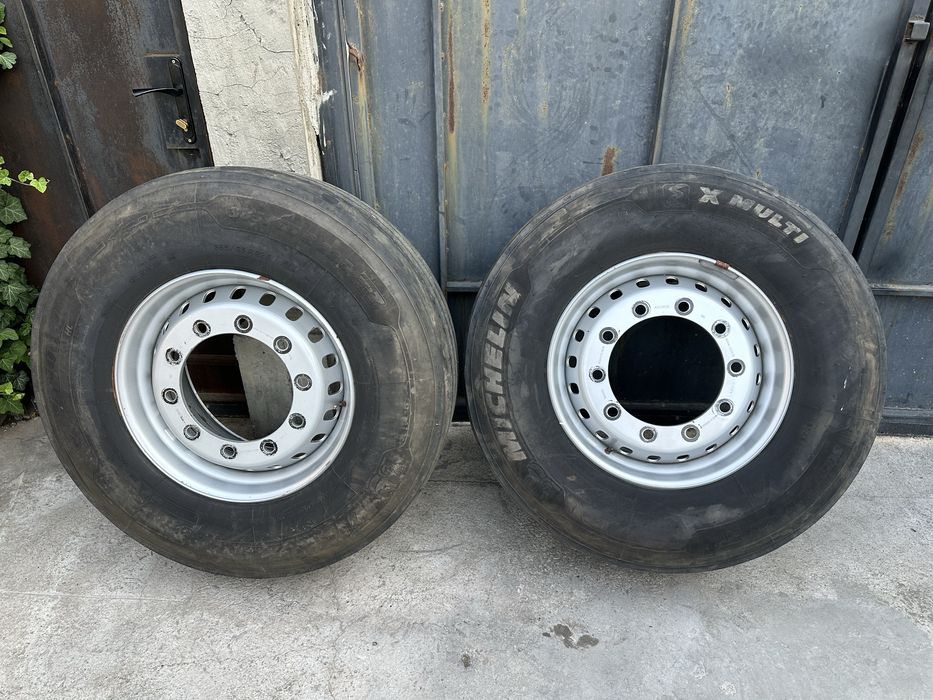385/65 r22.5 Michelin с дисками